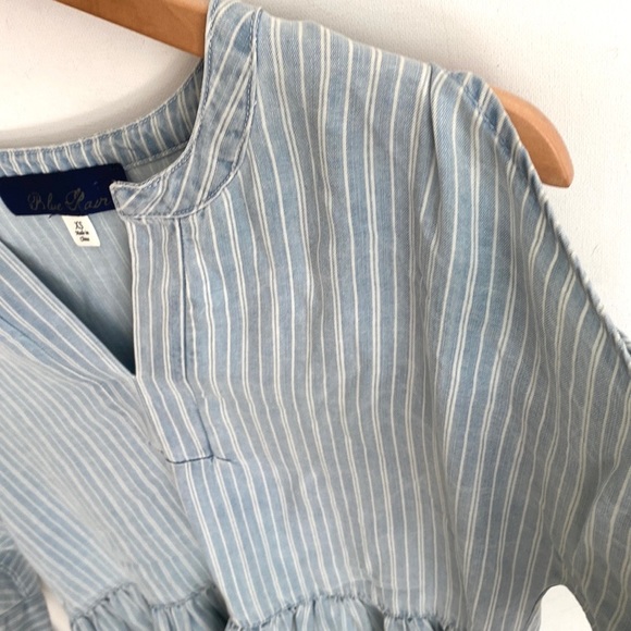 Blue Rain v neck Tied Sleeves cold shoulder pinstripe peplum Blouse, Size XS - Picture 3 of 11